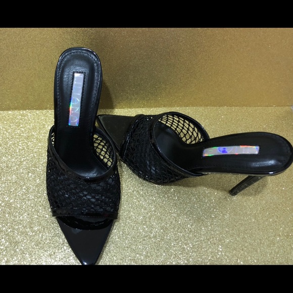 Black NWB netted mules 🎱 - Picture 2 of 6